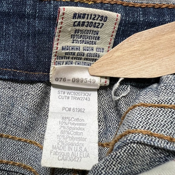 True Religion Bootcut Jeans Dark Wash Distressed Denim USA Made Size 29 Altered - Picture 10 of 13